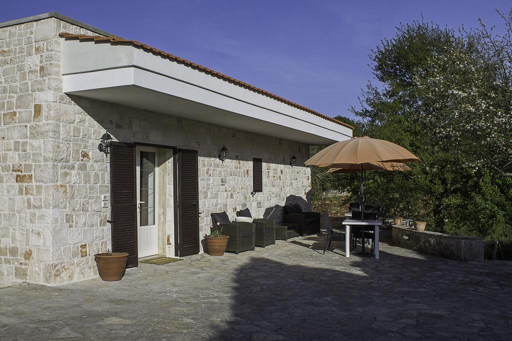 Villa Apollonia B&B Монополи Екстериор снимка