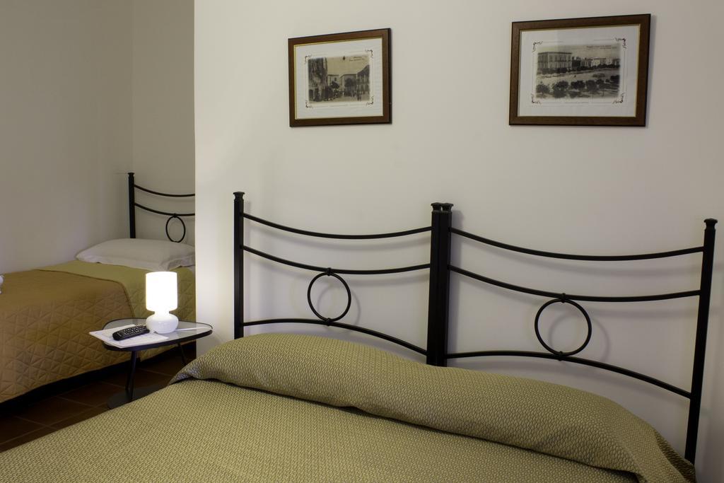 Villa Apollonia B&B Монополи Стая снимка