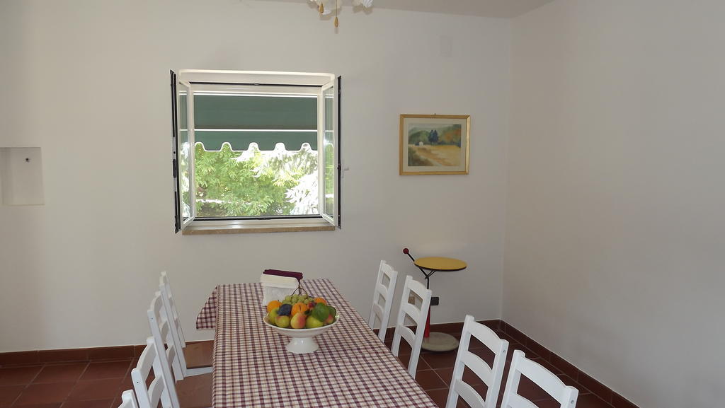 Villa Apollonia B&B Монополи Екстериор снимка