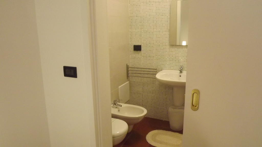 Villa Apollonia B&B Монополи Стая снимка