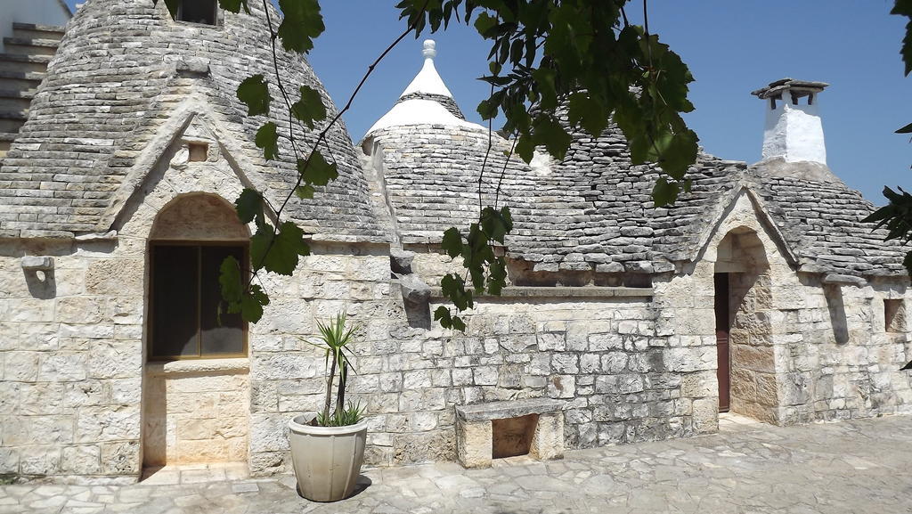 Villa Apollonia B&B Монополи Екстериор снимка